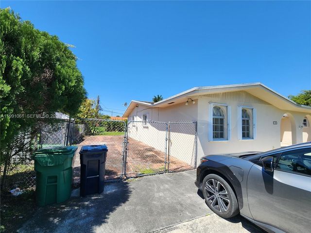 120 SW 80th Ave, Miami, FL 33144
