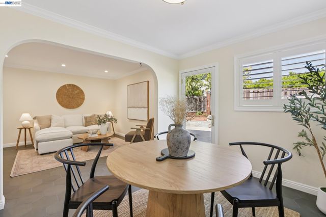 44 Lariat Ct, Walnut Creek, CA 94596