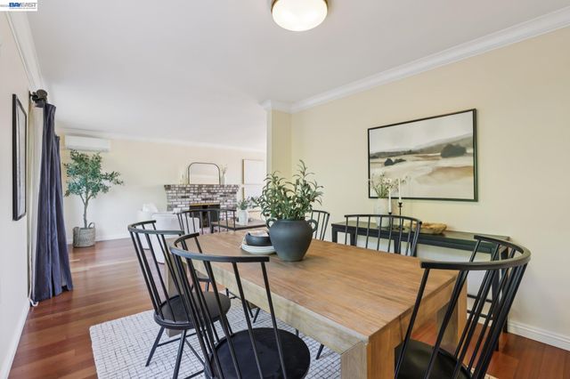 44 Lariat Ct, Walnut Creek, CA 94596