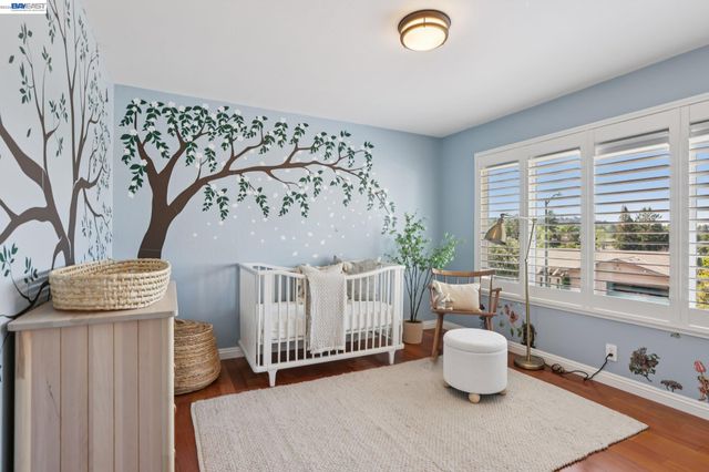 44 Lariat Ct, Walnut Creek, CA 94596