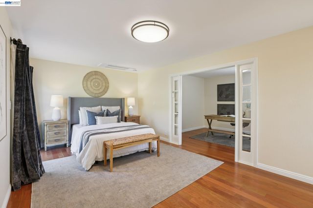 44 Lariat Ct, Walnut Creek, CA 94596