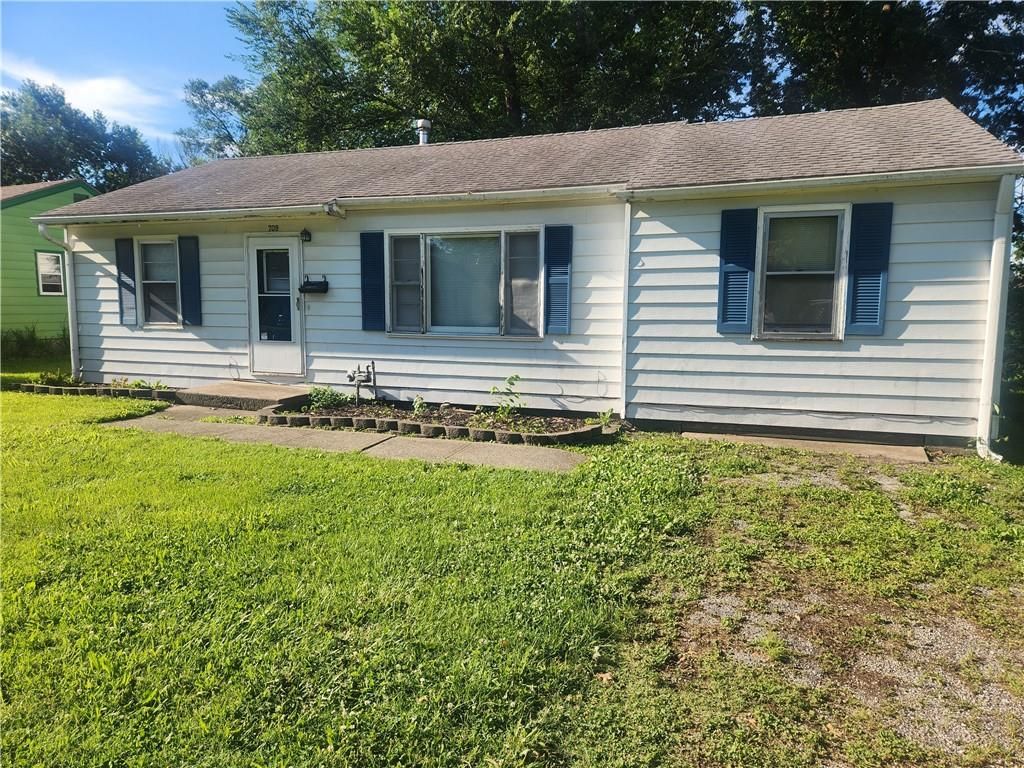 709 W South Street, Harrisonville, MO 64701