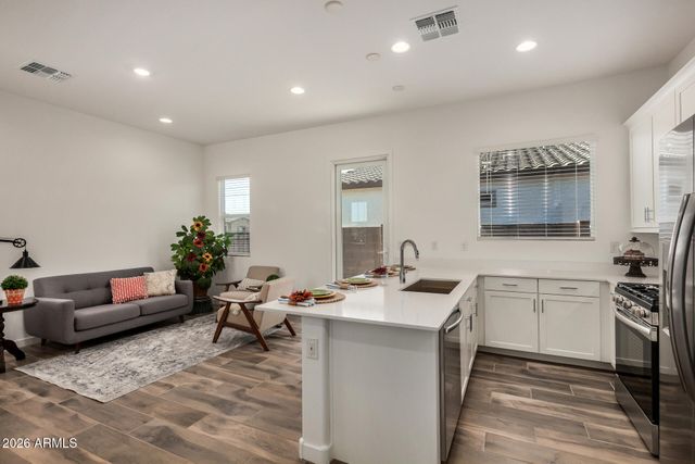 2968 E Lucky Horseshoe Lane, San Tan Valley, AZ 85140