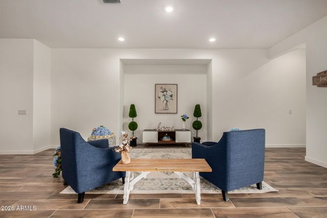 2968 E Lucky Horseshoe Lane, San Tan Valley, AZ 85140