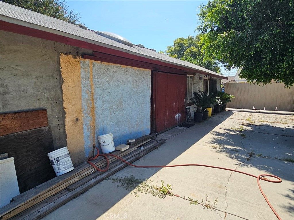 Image 10 of property listing at 2631 Parkway, El Monte, CA 91732