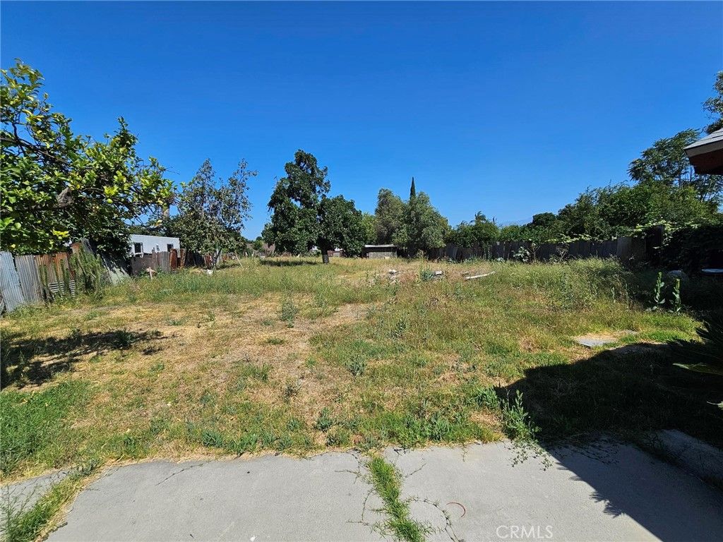 Image 13 of property listing at 2631 Parkway, El Monte, CA 91732
