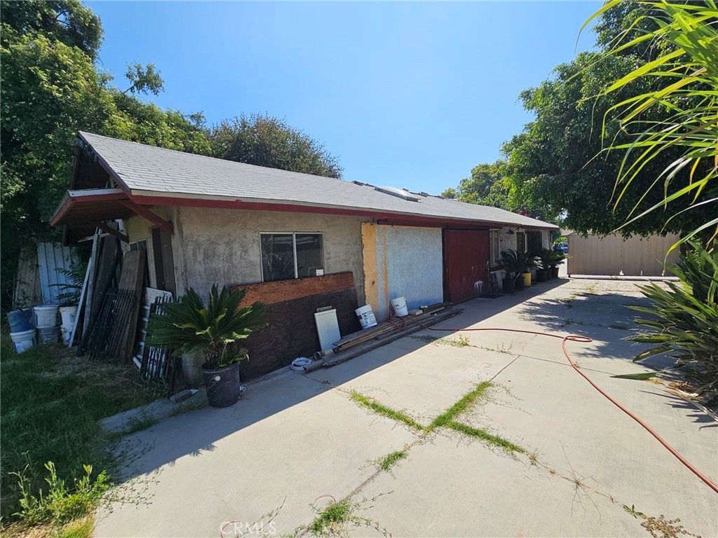 Image 5 of property listing at 2631 Parkway, El Monte, CA 91732