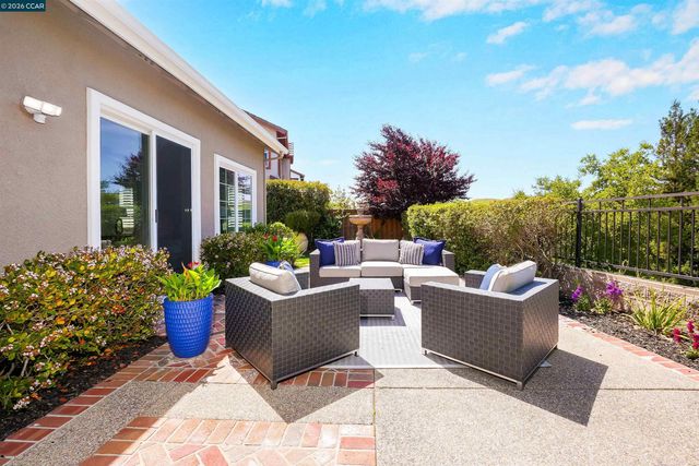 1518 Colchester St, Danville, CA 94506