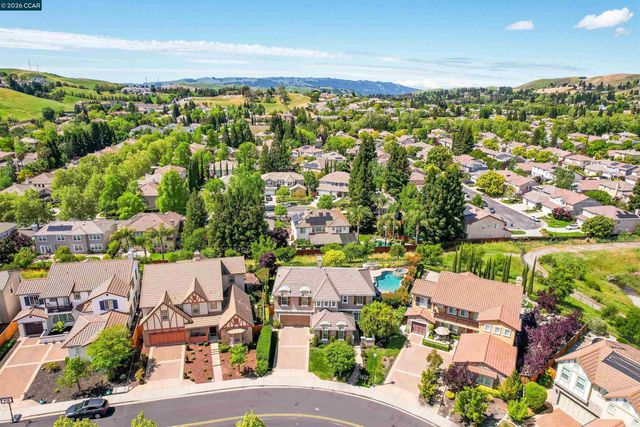 1518 Colchester St, Danville, CA 94506