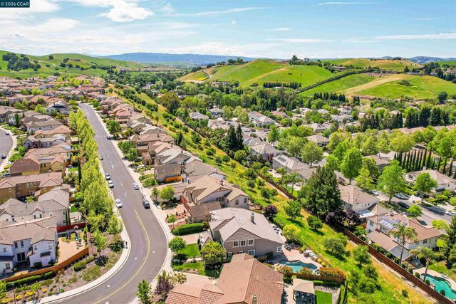 1518 Colchester St, Danville, CA 94506