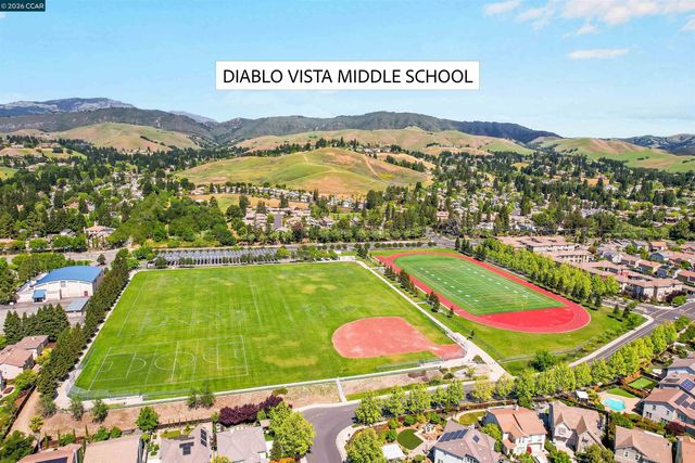 1518 Colchester St, Danville, CA 94506