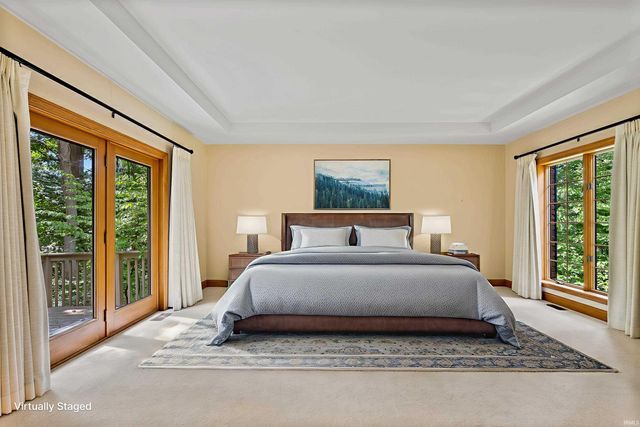 5510 Pine Oak Court, Fort Wayne, IN 46835