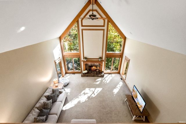 5510 Pine Oak Court, Fort Wayne, IN 46835