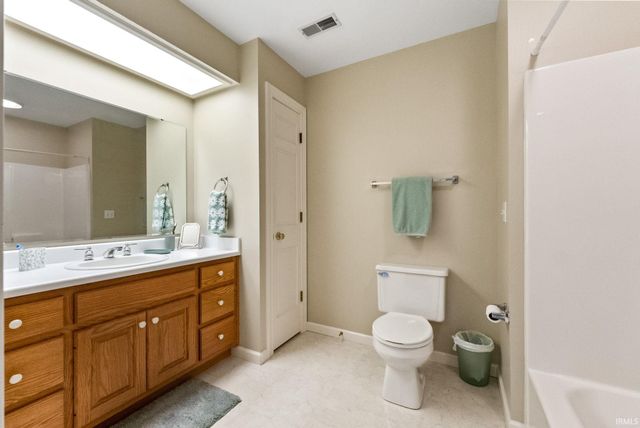 5510 Pine Oak Court, Fort Wayne, IN 46835