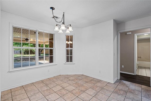 1733 S M Street, Rogers, AR 72756