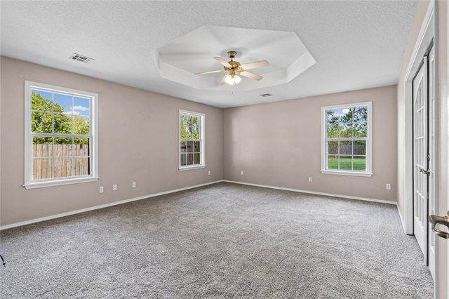 1733 S M Street, Rogers, AR 72756