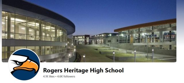 1733 S M Street, Rogers, AR 72756