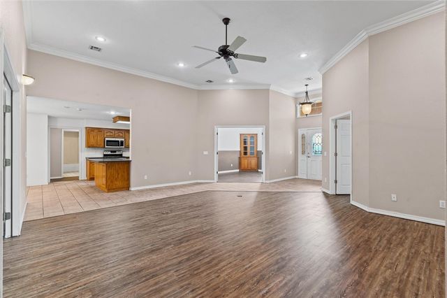1733 S M Street, Rogers, AR 72756