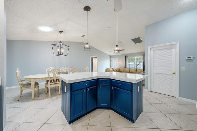 8329 SE 177TH BARTRAM LOOP, The Villages, FL 32162