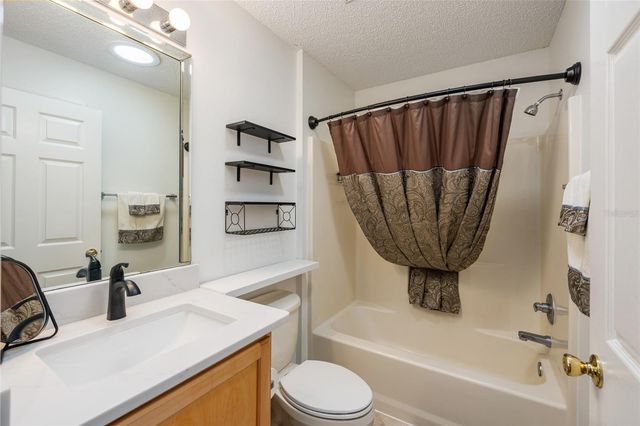 8329 SE 177TH BARTRAM LOOP, The Villages, FL 32162