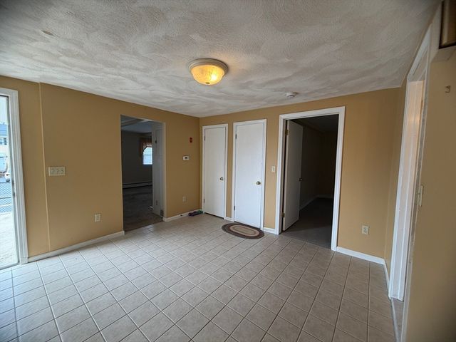 79 N Main St A, Bellingham, MA 02019