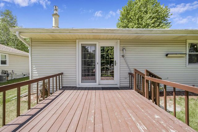 1101 N Water Street, Watertown, WI 53098