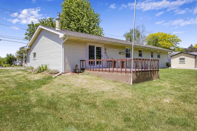 1101 N Water Street, Watertown, WI 53098