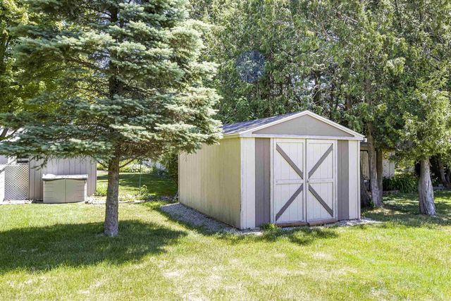 1101 N Water Street, Watertown, WI 53098