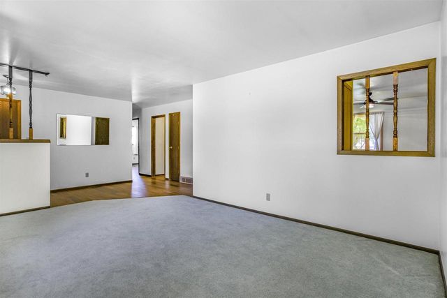 1101 N Water Street, Watertown, WI 53098