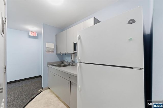 90 Prospect Avenue A and B, Hackensack, NJ 07601