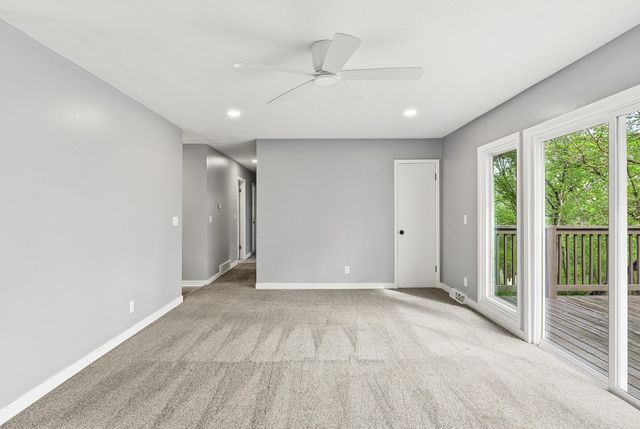 16 SHADY Lane, Council Bluffs, IA 51503