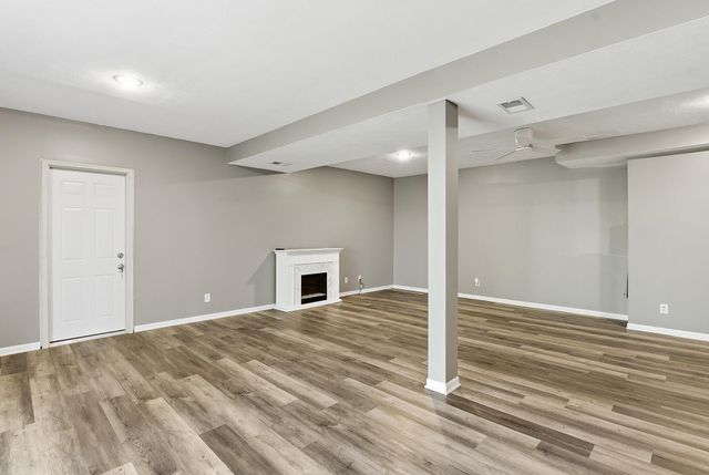 16 SHADY Lane, Council Bluffs, IA 51503