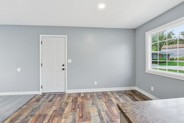 16 SHADY Lane, Council Bluffs, IA 51503