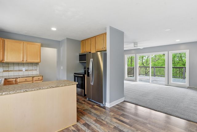 16 SHADY Lane, Council Bluffs, IA 51503