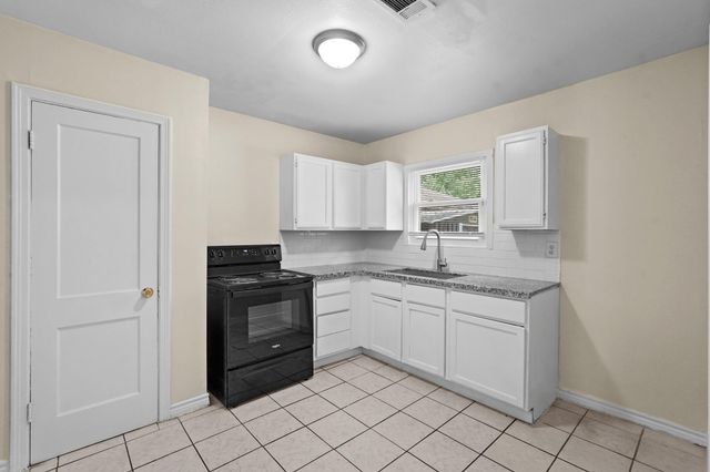 1413 George Street, Pasadena, TX 77502