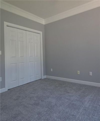 601 SW Forestpark Lane, Lee's Summit, MO 64081