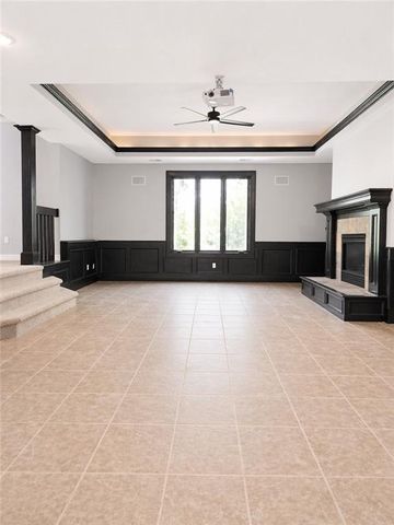 601 SW Forestpark Lane, Lee's Summit, MO 64081