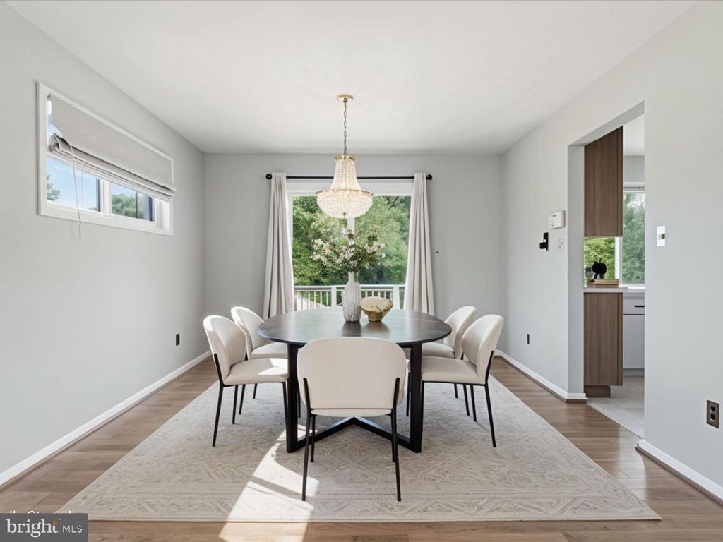 Image 11 of property listing at 7602 KIPLING PKWY, District Heights, MD 20747