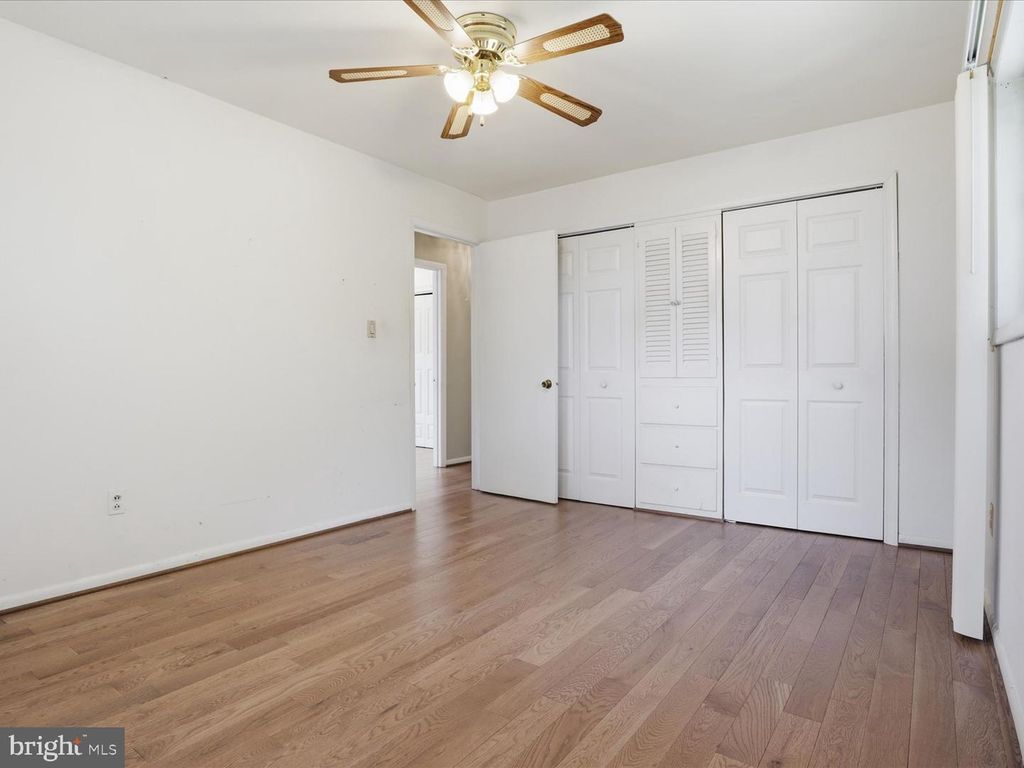 Image 19 of property listing at 7602 KIPLING PKWY, District Heights, MD 20747