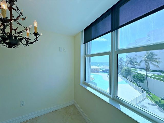 3546 S Ocean Boulevard 410, South Palm Beach, FL 33480