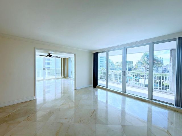 3546 S Ocean Boulevard 410, South Palm Beach, FL 33480