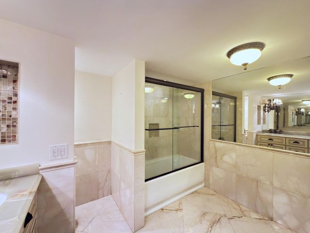 3546 S Ocean Boulevard 410, South Palm Beach, FL 33480