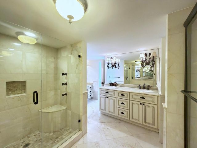 3546 S Ocean Boulevard 410, South Palm Beach, FL 33480