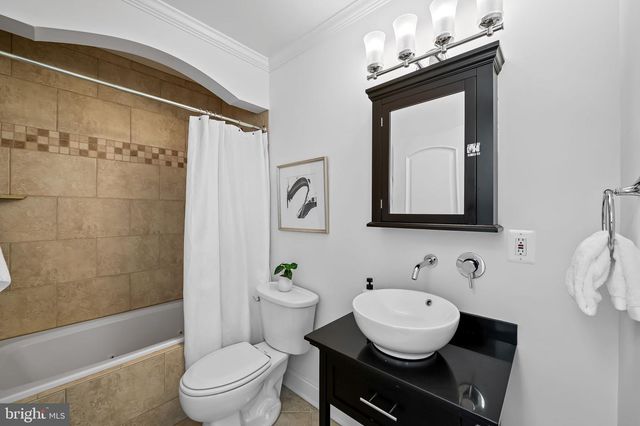 719 S EATON ST, Baltimore, MD 21224