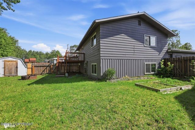2928 Ambergate Drive, Anchorage, AK 99504