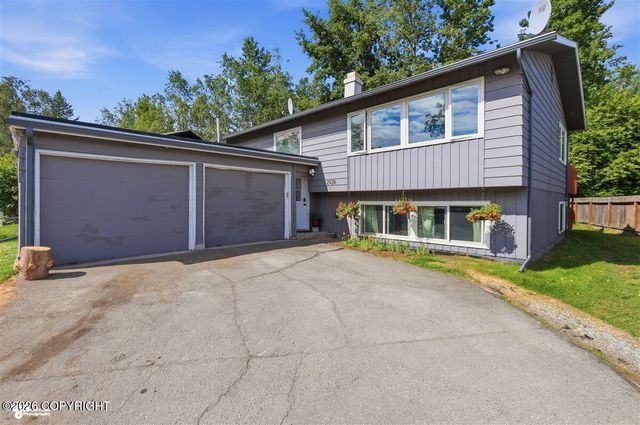 2928 Ambergate Drive, Anchorage, AK 99504