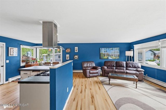 2928 Ambergate Drive, Anchorage, AK 99504
