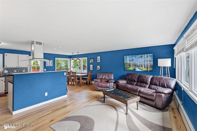 2928 Ambergate Drive, Anchorage, AK 99504