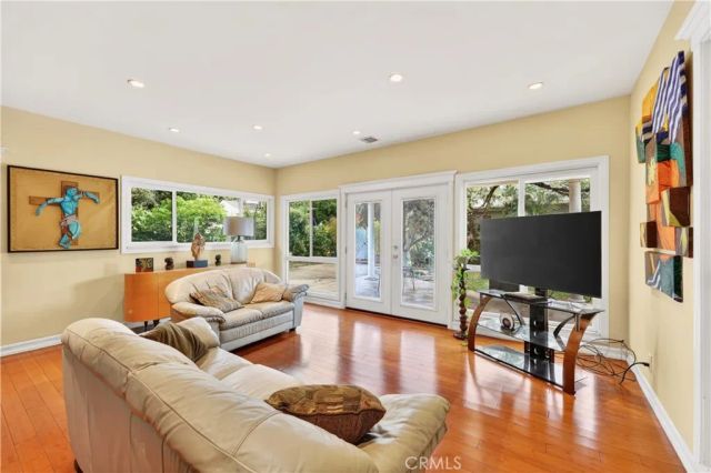 8814 Jacmar Avenue, Whittier, CA 90605