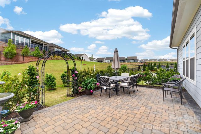 1306 Encore Lane, Waxhaw, NC 28173